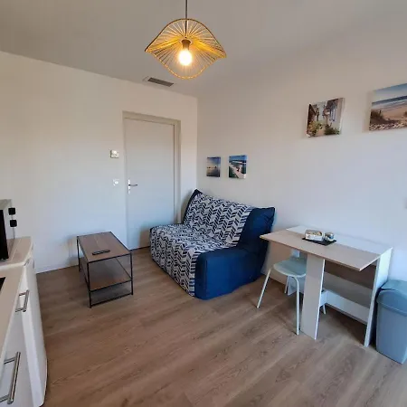 Apartament La Maison Du Port - 3 People, Bike Path